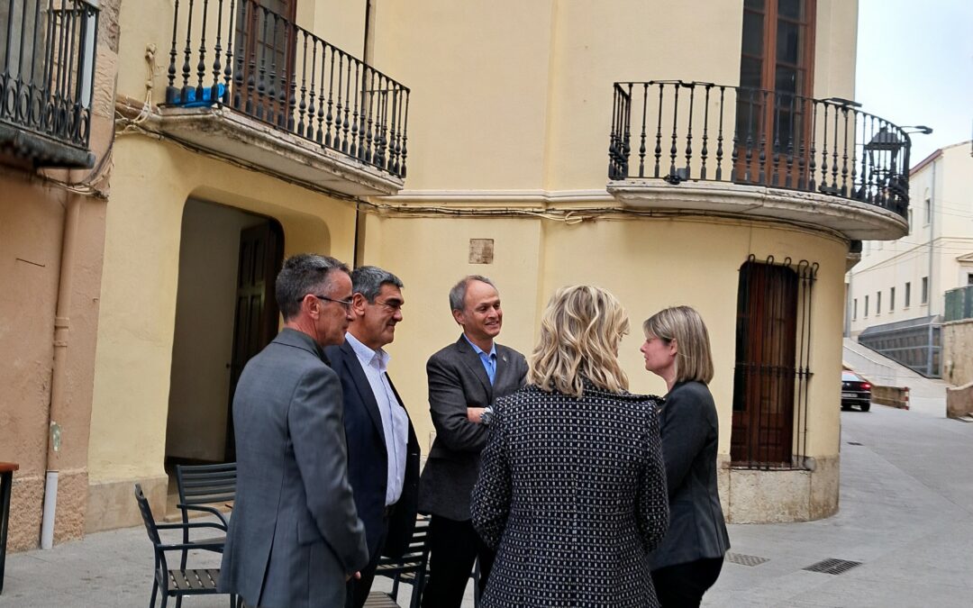 La Comunitat lloga la primera planta del Palau Montagut a la Diputació per a instal·lar-hi la seu institucional